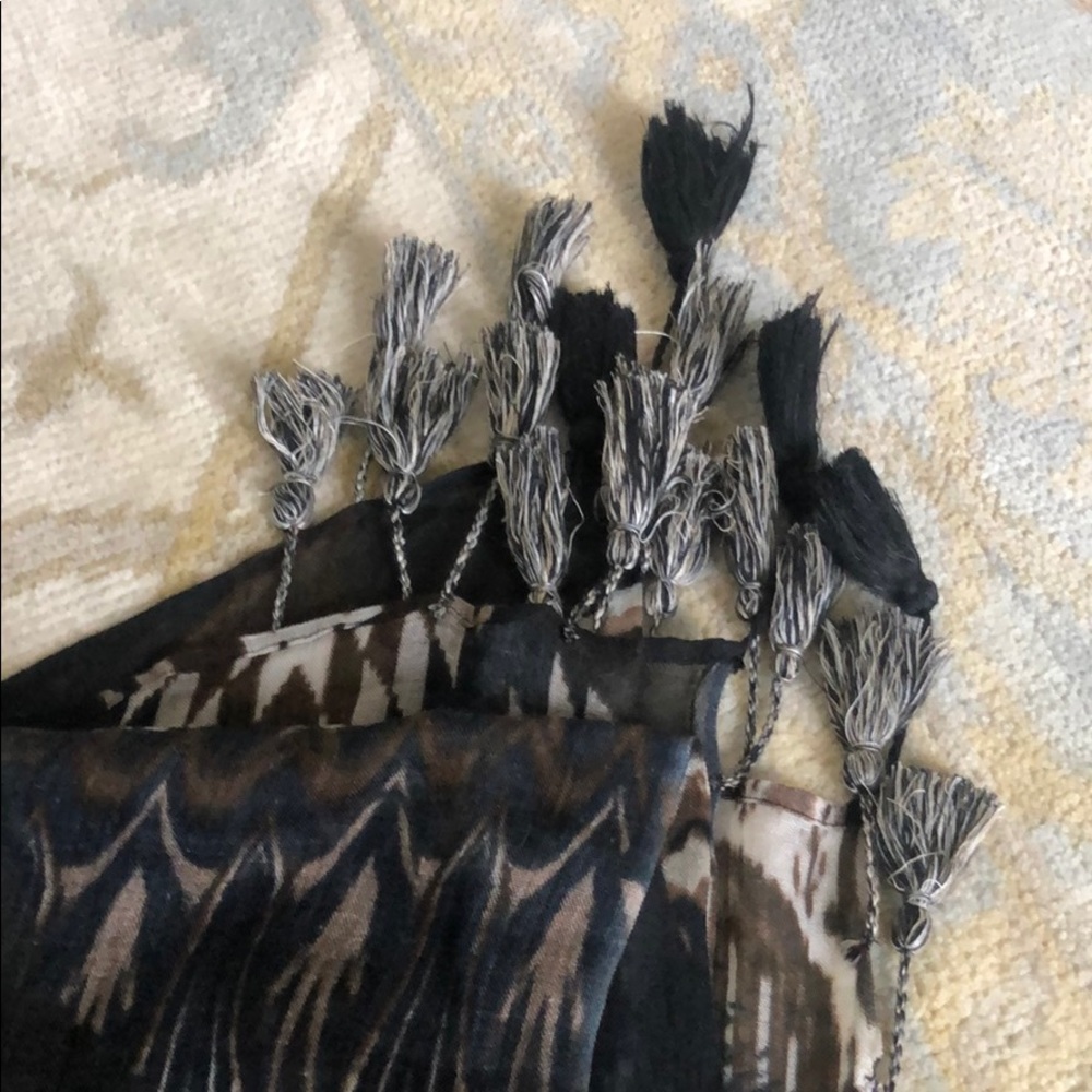 Scarf - Picture 2 of 2